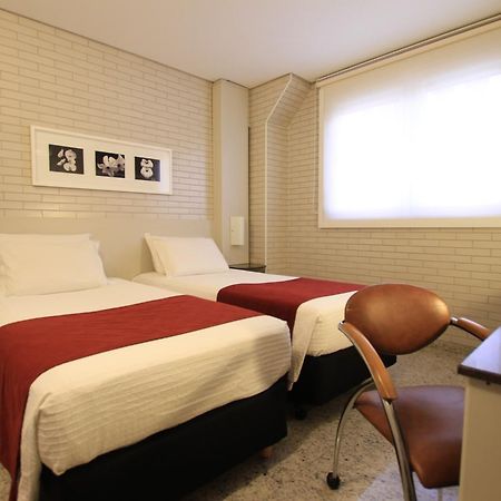 Hotel Confiance Soho Batel Курітіба Екстер'єр фото
