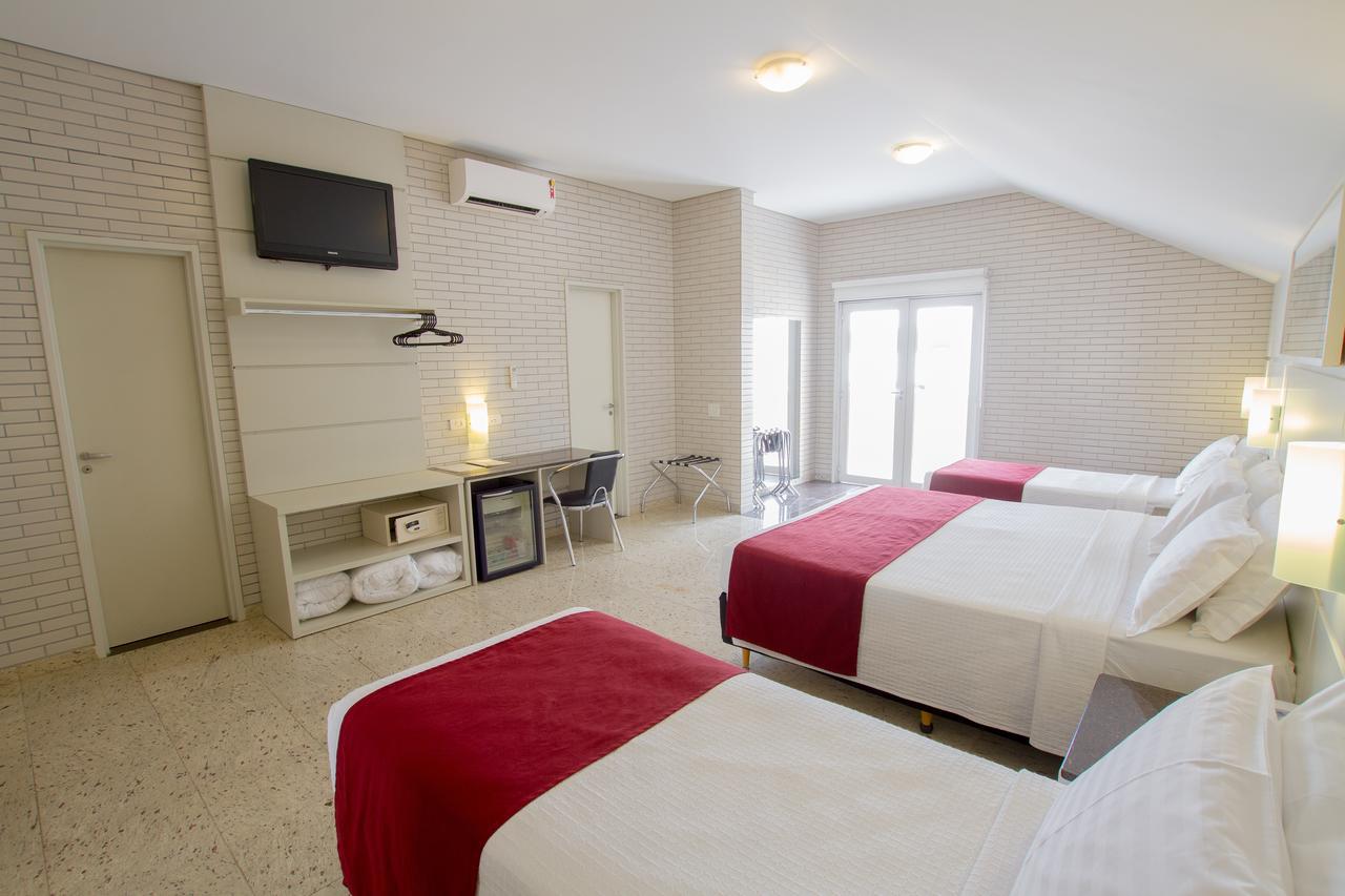 Hotel Confiance Soho Batel Курітіба Екстер'єр фото